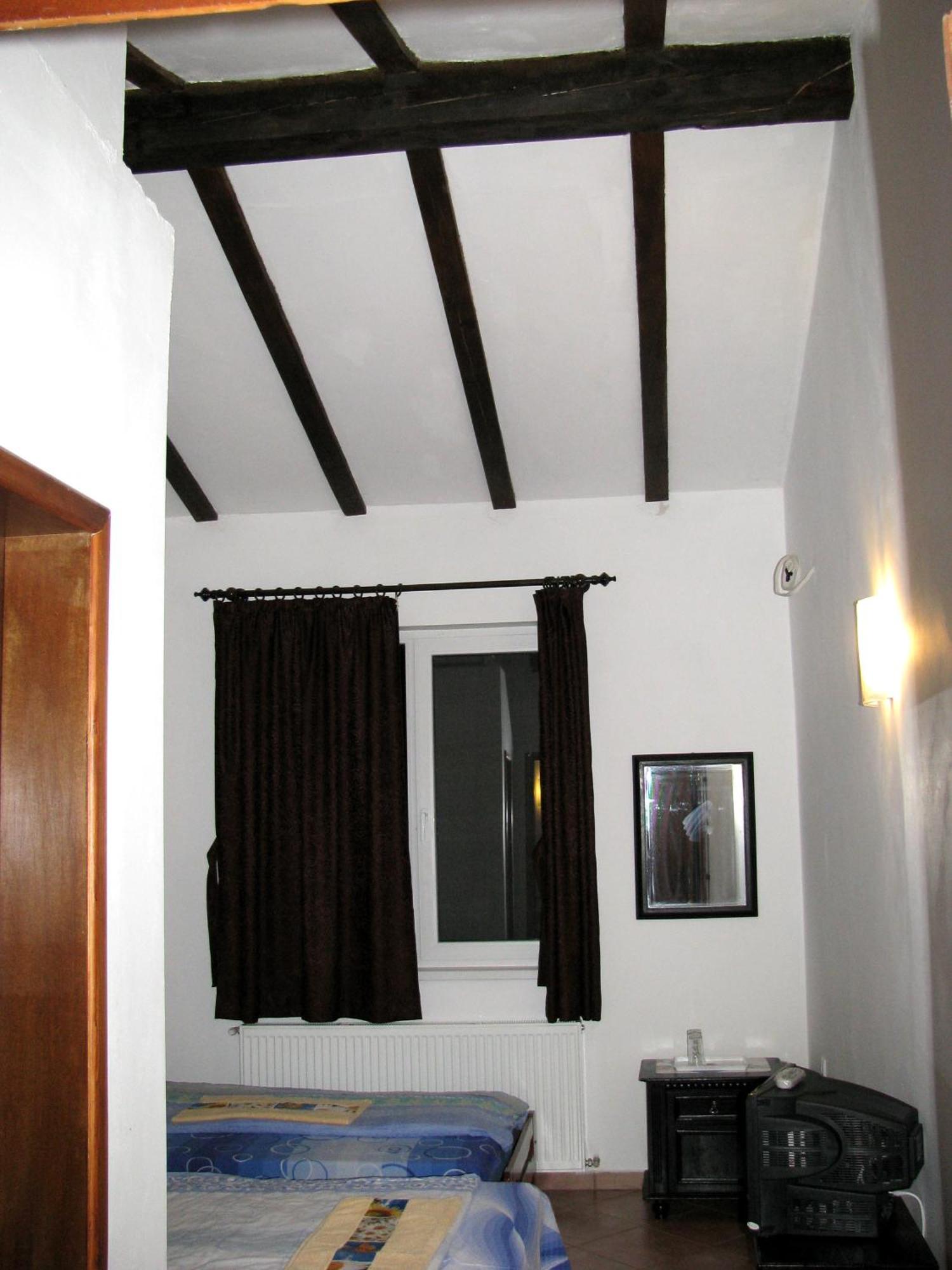 Guest House Familia Samovodene Luaran gambar