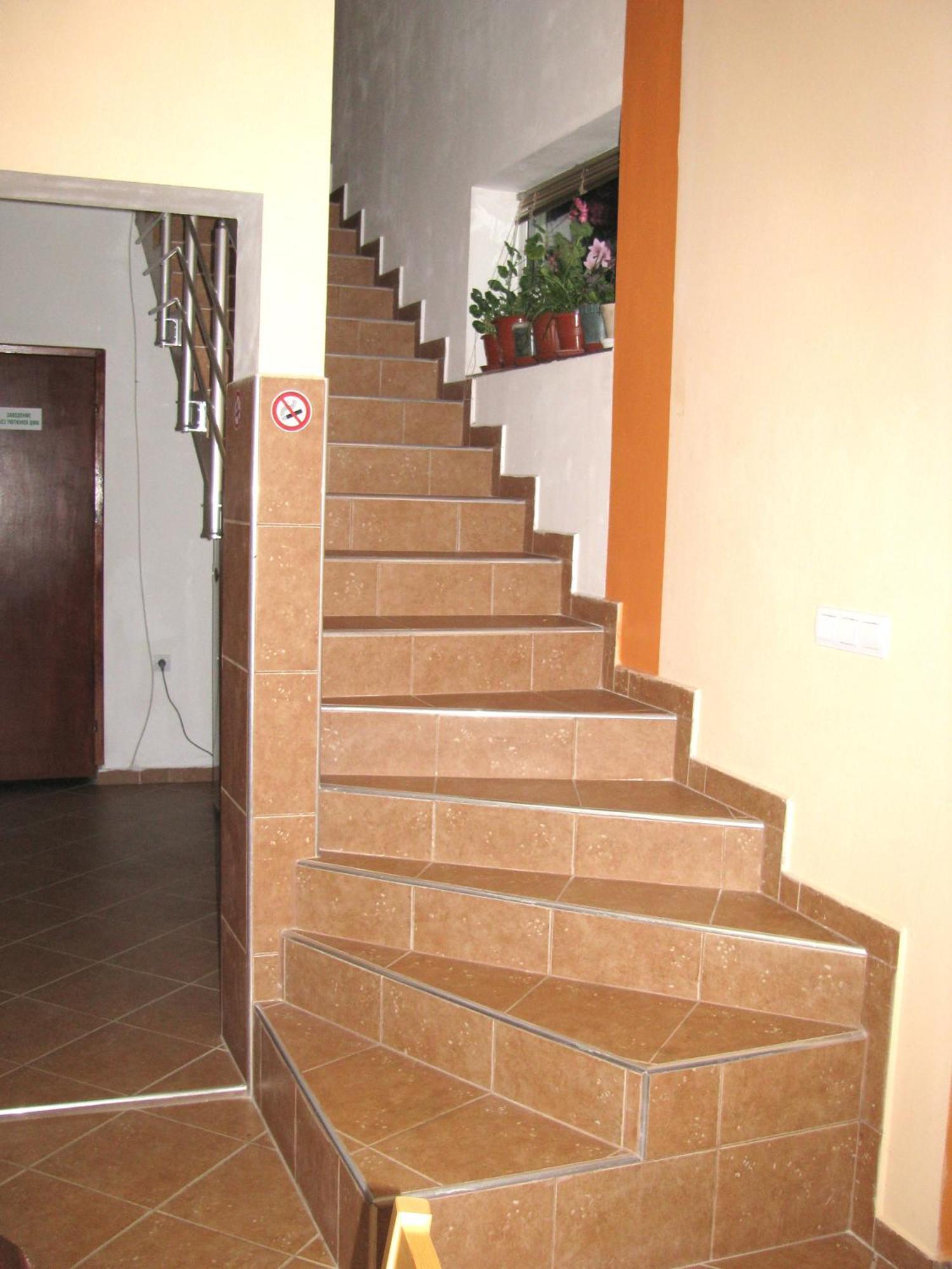 Guest House Familia Samovodene Luaran gambar