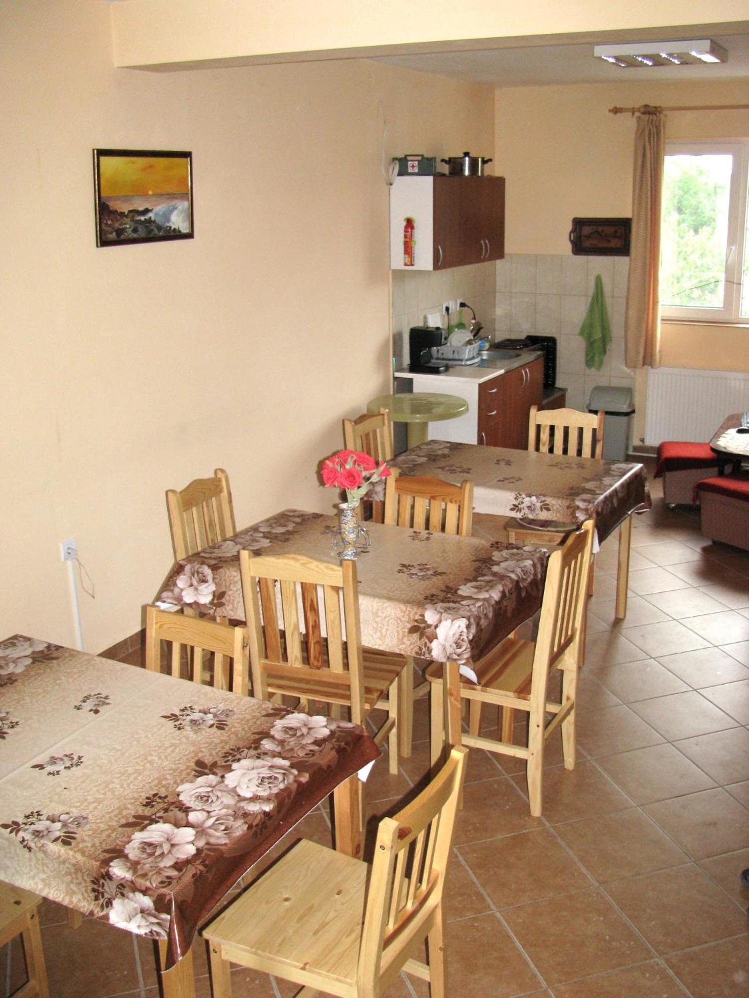 Guest House Familia Samovodene Luaran gambar
