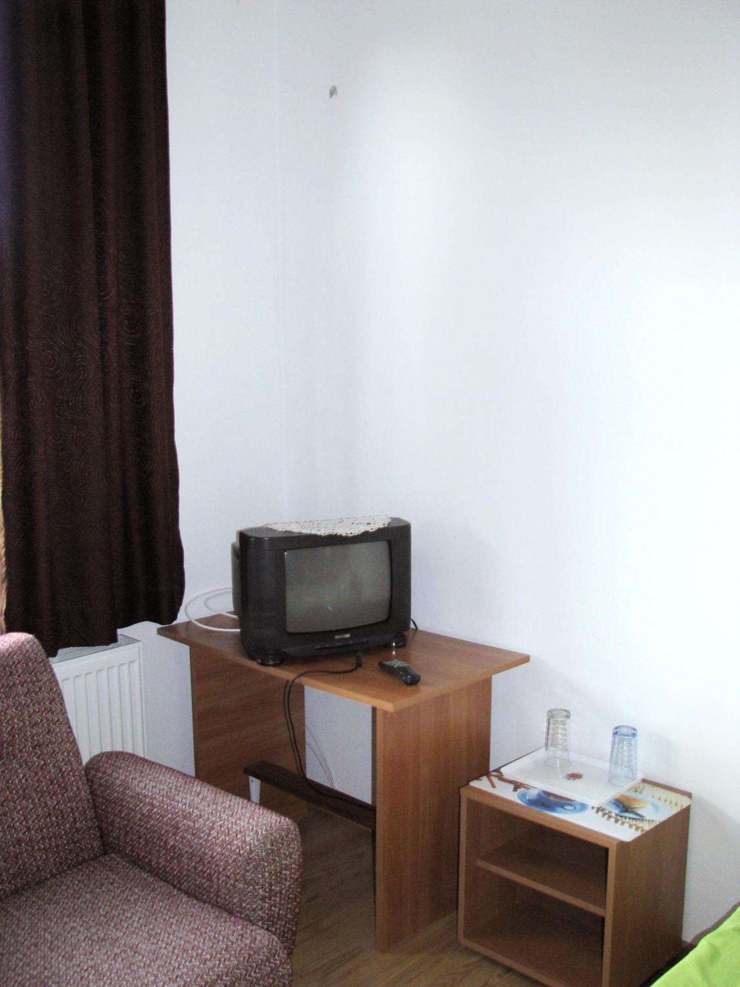 Guest House Familia Samovodene Luaran gambar