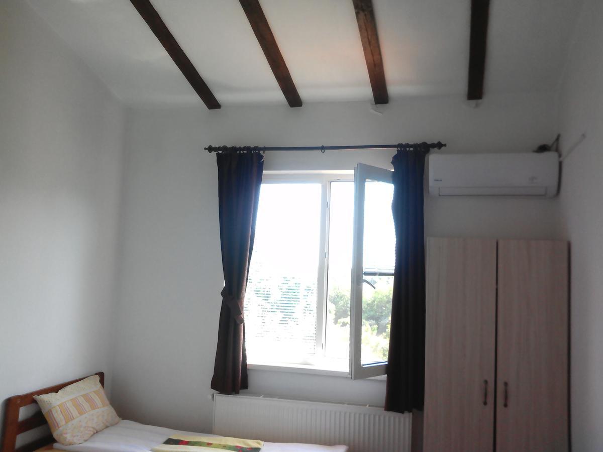Guest House Familia Samovodene Luaran gambar